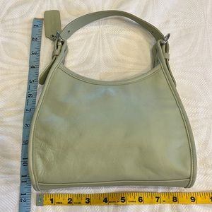 Authentic vintage Coach small hobo leather sling bag in pistachio green!